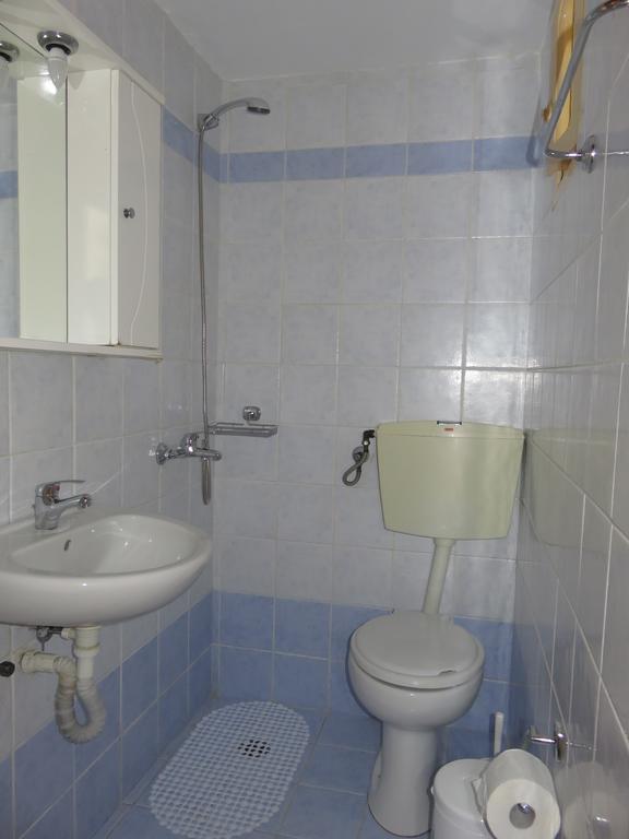 Frosso'S Apartments Kokkini Hani 外观 照片