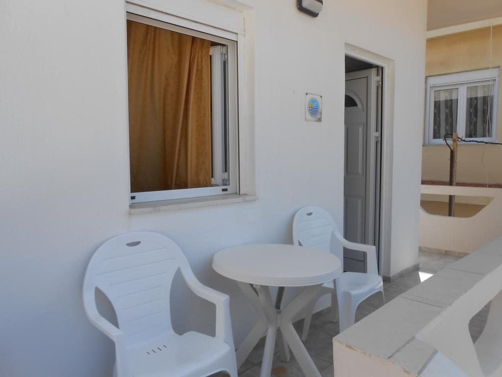 Frosso'S Apartments Kokkini Hani 外观 照片