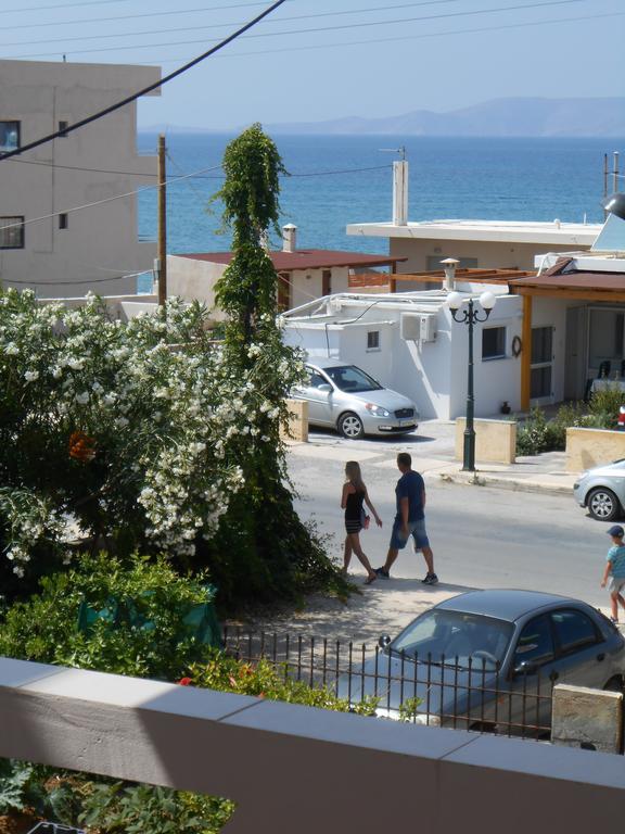 Frosso'S Apartments Kokkini Hani 外观 照片